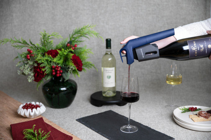 男朋友聖誕禮物推薦2023｜Marshall耳機、Bang & Olufsen藍牙揚聲器、Ya-man電鬚刨、增肌粉介紹 滿足不同男士需求！