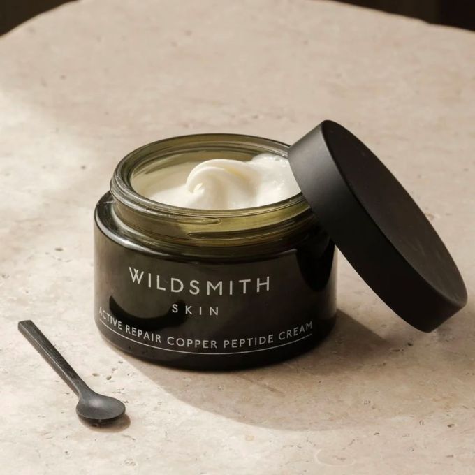 保濕精華推薦2024｜16好用保濕精華液/保濕乳液推薦評價+排行榜