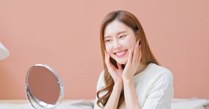 保濕精華推薦2024｜16好用保濕精華液/保濕乳液推薦評價+排行榜