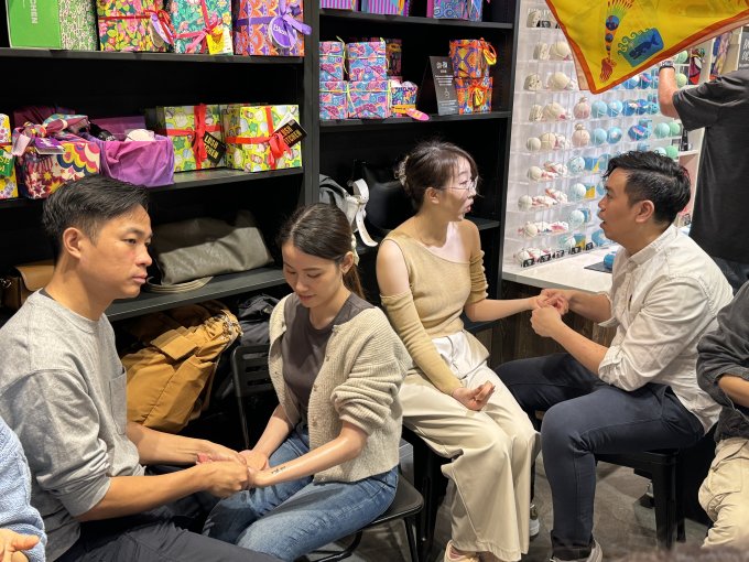 Cosmart會員活動｜ Lush浸浴產品製作+手部按摩派對體驗完滿結束！