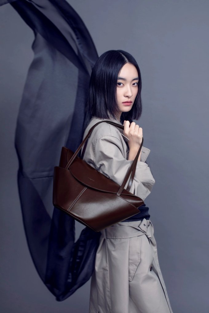 情侶禮物推薦2025｜送男/女朋友實用情侶禮物排行榜TOP43！一對/客製化/生日/DIY禮物等