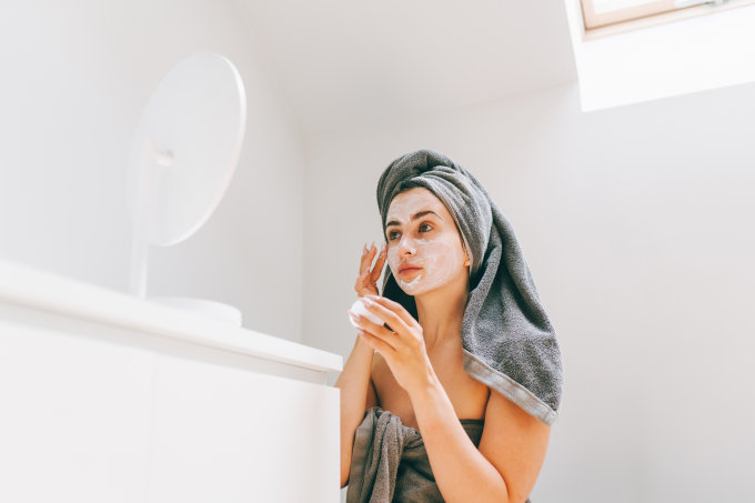 皮膚如何變白？8個最有效的美白方法+美白產品推薦！輕鬆擊退暗沉色斑