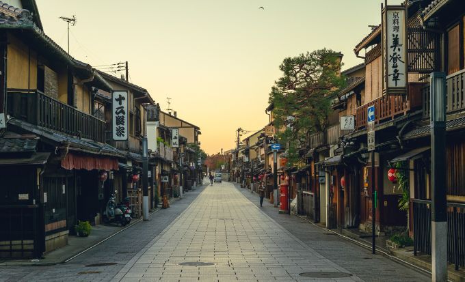 京都自由行2025｜15大必去京都景點！最新任天堂博物館/絕美神社/京都近郊一日遊