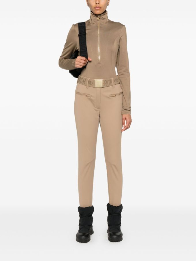 滑雪裝備推薦2025｜滑雪新手必收藏實用滑雪裝備清單！滑雪手套/外套/長褲/護目鏡