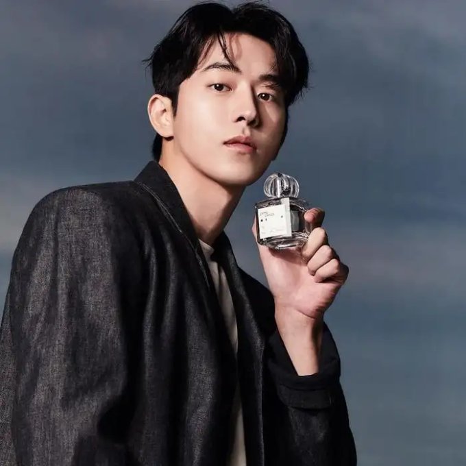 情人節禮物男友2025｜23款送男朋友實用情人節禮物排行榜！音箱/耳機/波鞋/客製化