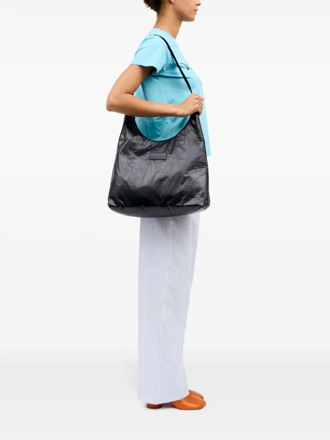 hobo bag推薦2025｜15款名牌hobo流浪包推介！隨性容量大Rose/Karina/張員瑛都愛用