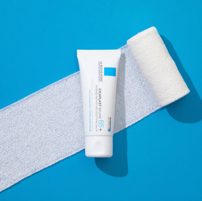 La Roche-Posay B5萬用修復霜好用嗎？B5萬用修復霜用法/成分/功效一次看清！拯救乾敏泛紅痘印