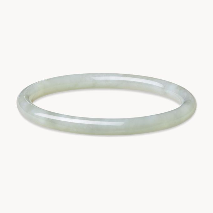 玉手鐲推薦2025｜10款和田玉/紫羅蘭/翡翠鐲精選清單！附玉鐲功效/戴法/價錢攻略