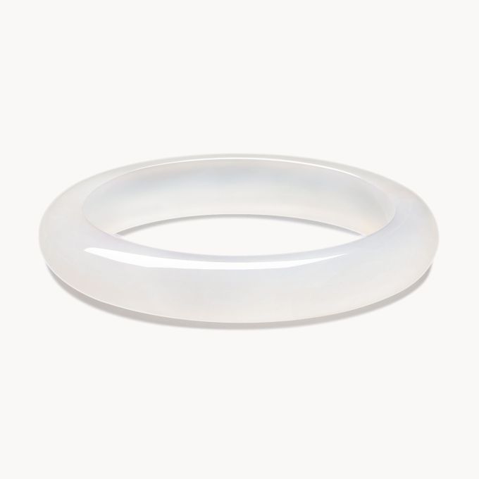 玉手鐲推薦2025｜10款和田玉/紫羅蘭/翡翠鐲精選清單！附玉鐲功效/戴法/價錢攻略