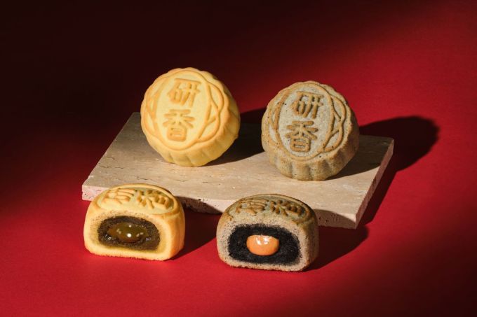 中秋月餅推薦2025｜香港30款人氣介紹+月餅價錢！酒店傳統月餅/陳皮紅豆/奶黄/開心果/黑刺榴槤冰皮月餅全收錄