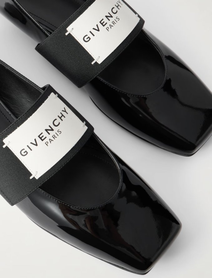 好穿芭蕾平底鞋推薦2025｜balletcore穿搭必入手芭蕾平底鞋品牌top10！Repetto/Chloé/Miu Miu芭蕾鞋清單