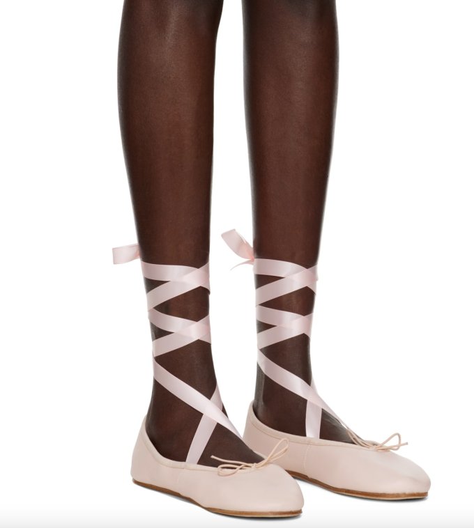 好穿芭蕾平底鞋推薦2025｜balletcore穿搭必入手芭蕾平底鞋品牌top10！Repetto/Chloé/Miu Miu芭蕾鞋清單